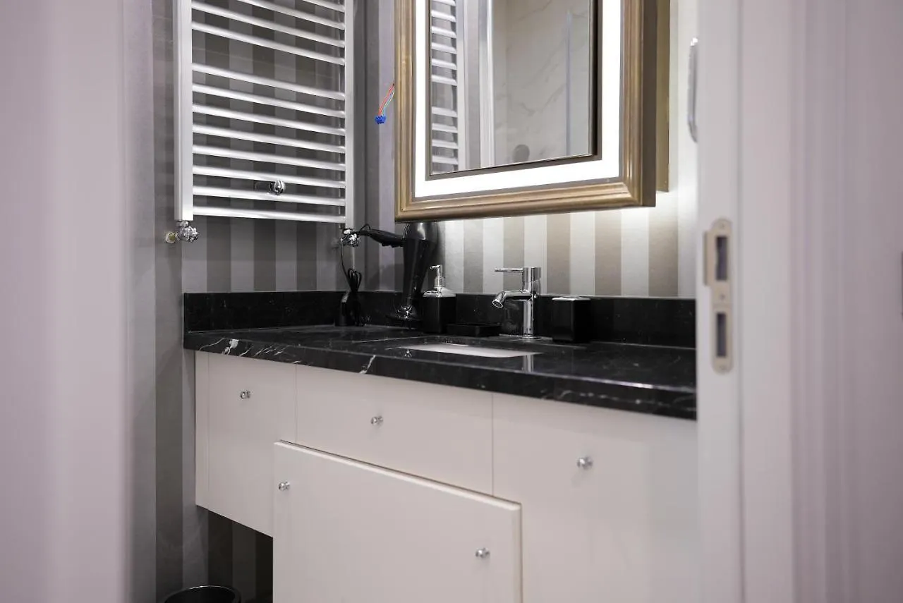 Apartment Brand Fully Furnished 1 Plus 1 Near Vadi Istanbul Mall
